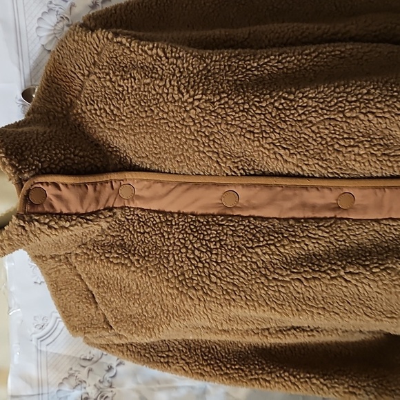 L.L. Bean Sherpa Fleece Coat In Hazelnut Large - Picture 3 of 13